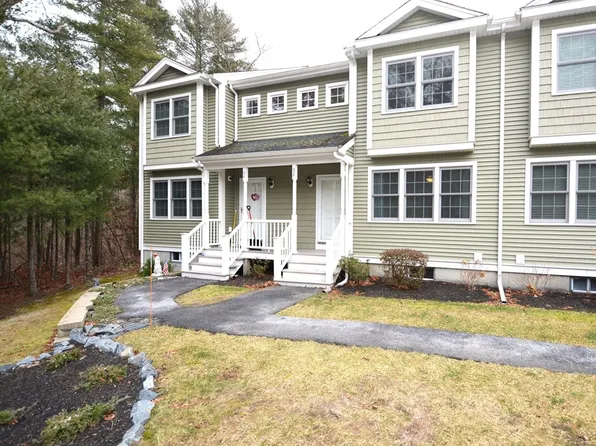 52 Great Cedar Dr #52, Hanson, MA 02341