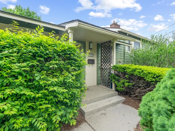 3425 Norwood St, Ann Arbor, MI 48104