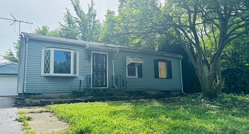 2nd image of 22339 S Merrill St
