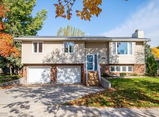 2207 25 1/2 Ave S, Fargo, ND 58103