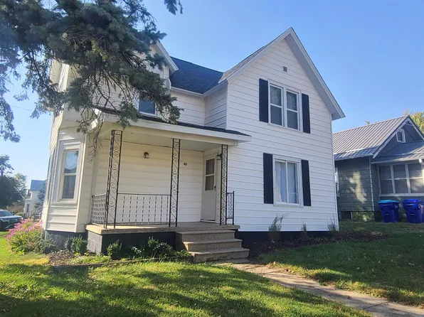 40 5th Ave SE, Oelwein, IA 50662