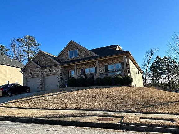 2nd image of 4927 Shire Dr
