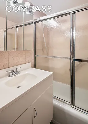 Rented by Compass | media 6