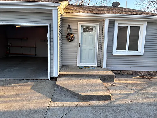 11713 Sprague Cir Photo 1