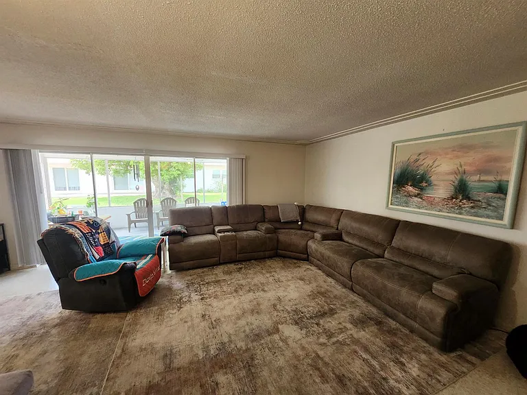 2521 Tomoka Ave — Photo 6