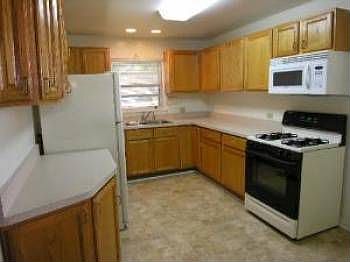 3rd image of 303 Westmoreland Ave