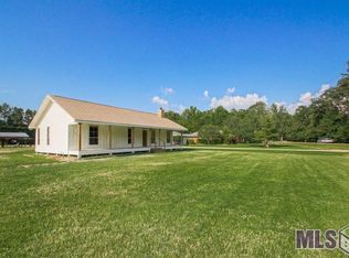 15335 Denham Rd, Pride, LA 70770