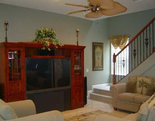 Spacious Family Room