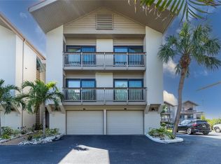 1121 Lake House Cir #C-111, Sarasota, FL 34242