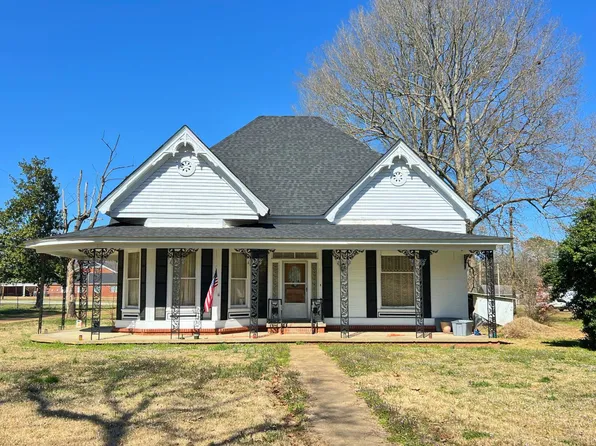 210 Carrollton St, Duck Hill, MS 38925