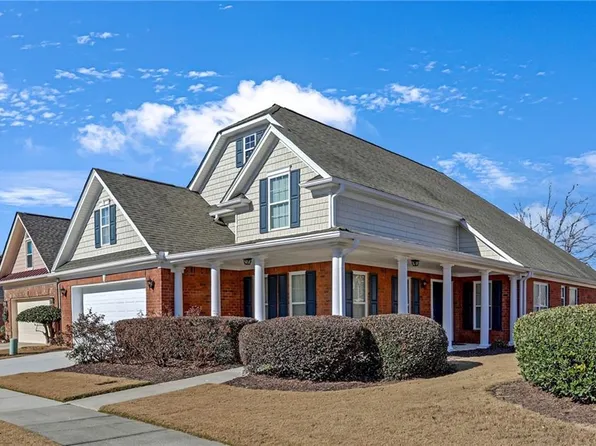2055 Hickory Station Cir, Snellville, GA 30078