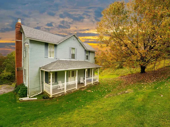 88 Cupps Run Rd, Terra Alta, WV 26764