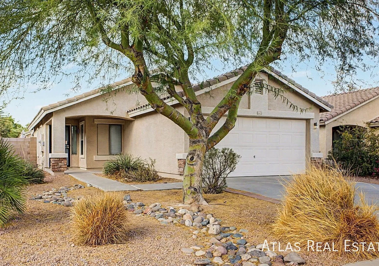Welcome to your next home in Northwest Ranch in Surprise! — Photo 2