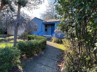 611 Normal Ave, Ashland, OR 97520