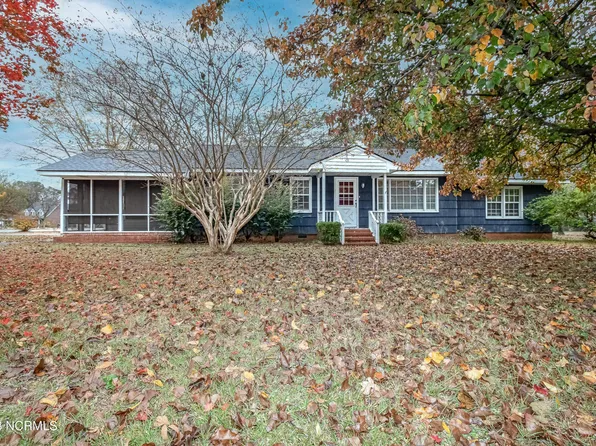 2600 Burtus Drive, Goldsboro, NC 27534