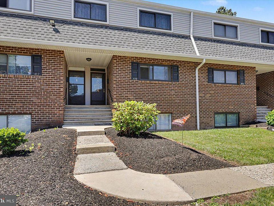 1st image of 416 Stony Way #416