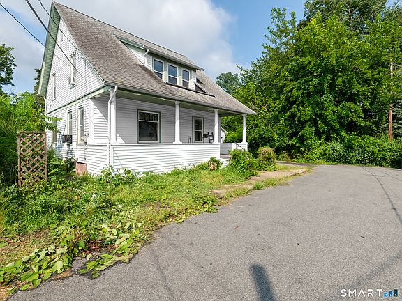 3rd image of 6 Francis Place