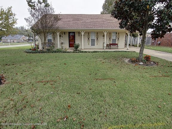 3rd image of 7424 Grace Blvd