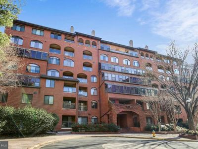 1029 N Stuart St APT 417, Arlington, VA, 22201