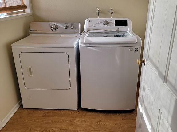 4th image of 1136 Larkspur Ln