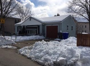 30 Bettez St, West Warwick, RI 02893