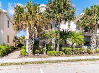 8286 Josefa Way, Naples, FL 34114