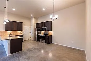 351 Joanne Loop #A — Photo 2