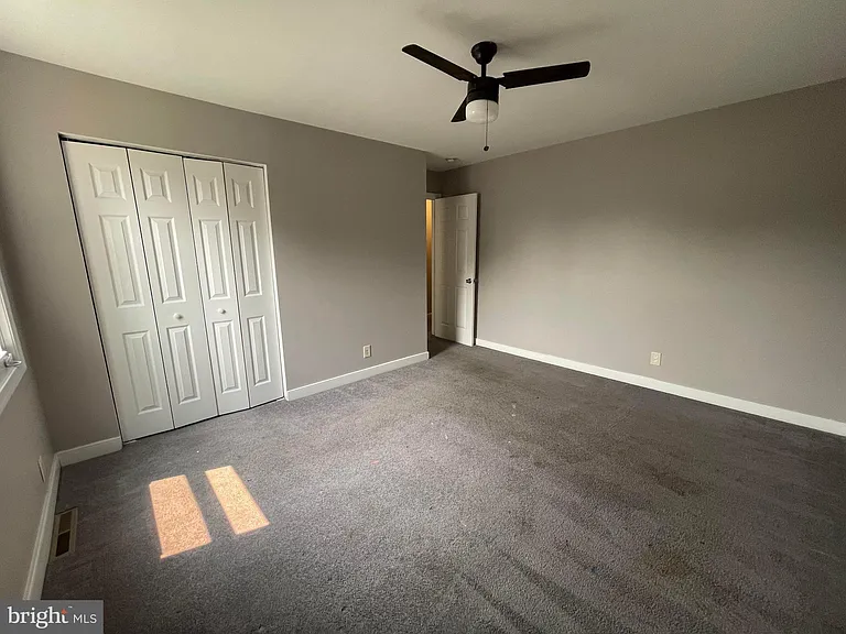 209 Maine Ave — Photo 20