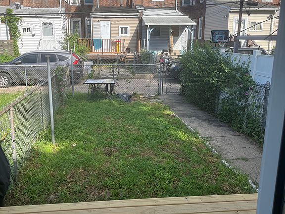 5th image of 6642 Tulip St