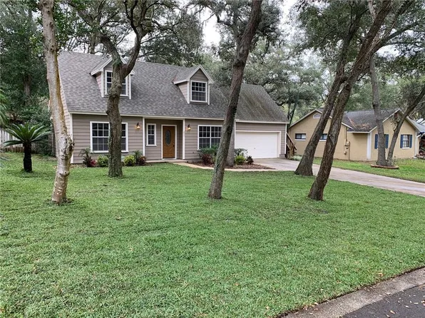 411 Cobble Ct, Mount Dora, FL 32757