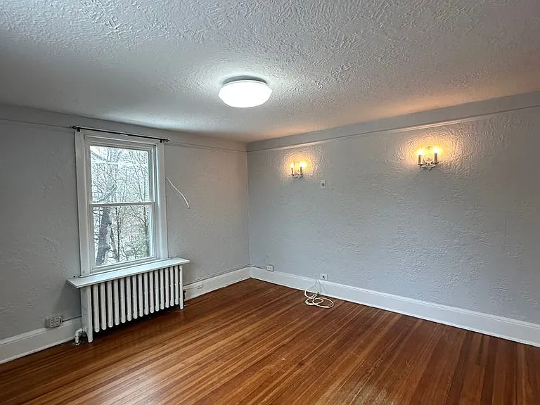 1621 Harrison Avenue - Residential — Photo 6