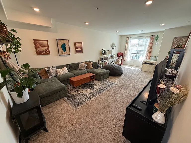 5020 Ronald Stephen Cir — Photo 3