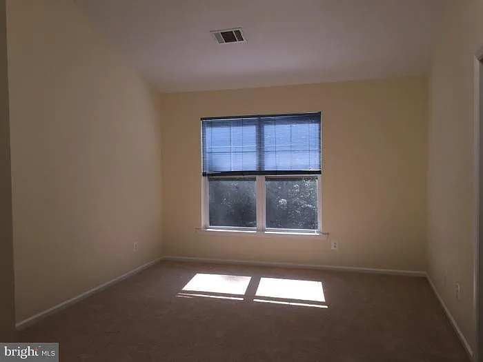 21511 Welby Ter — Photo 12