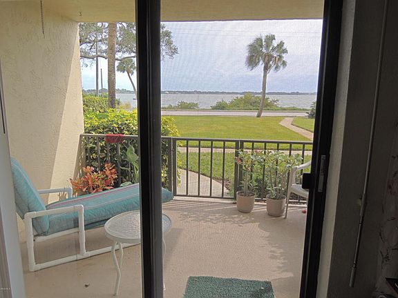 5th image of 1049 Rockledge Dr APT 103