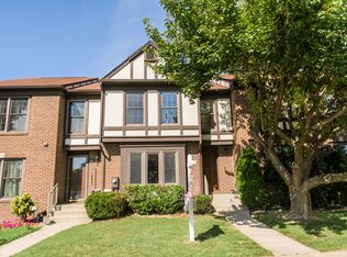 28 Tudor Ct, Lutherville Timonium, MD 21093