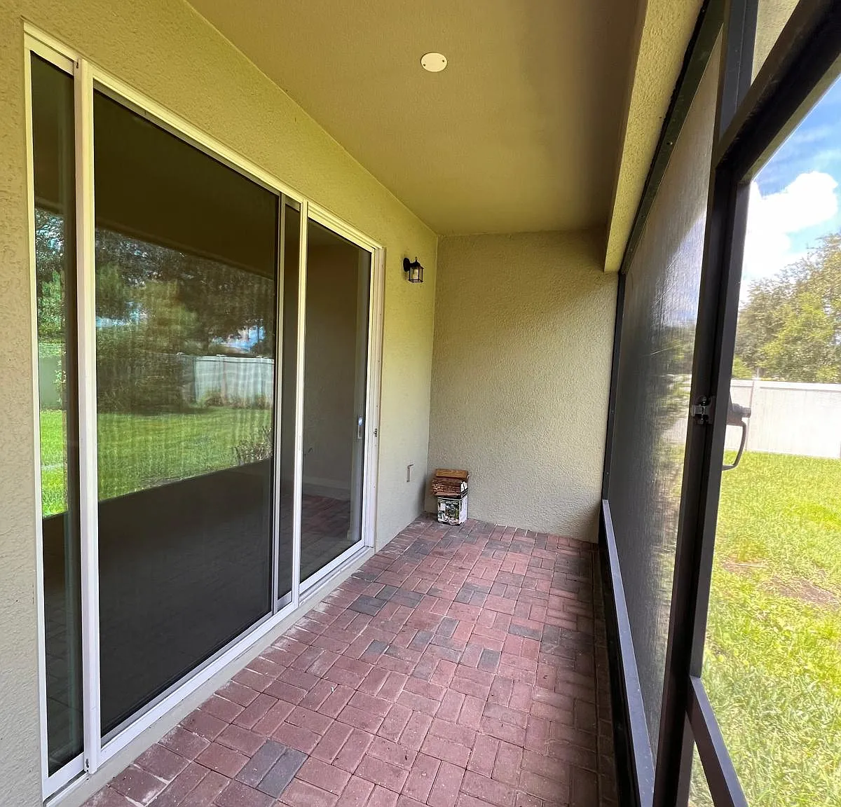 4 bed, 1969 sqft, $2,800 — Photo 4