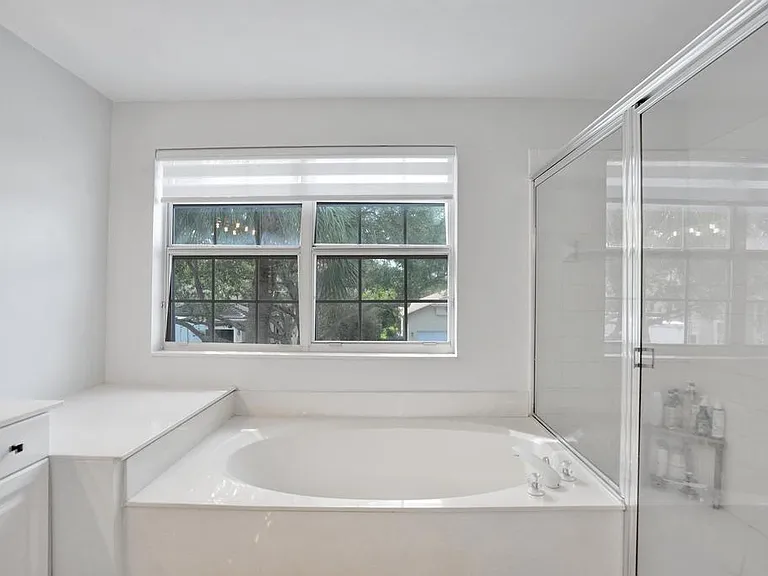 16405 Diamond Head Dr — Photo 37