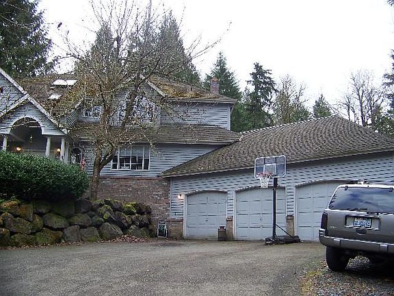3rd image of 25801 SE 144th Pl