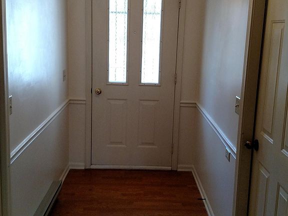 2nd image of 23 Brookview Dr