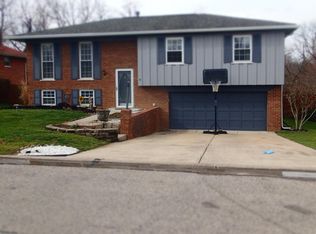 8 Apple Blossom Ln, Alexandria, KY 41001