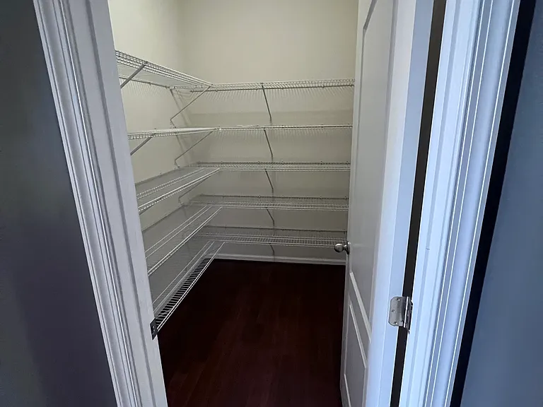 607 Hayfield St — Photo 30