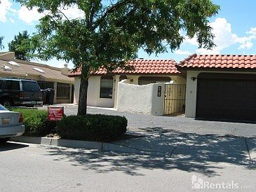 1st image of 5313B Heritage Way NE
