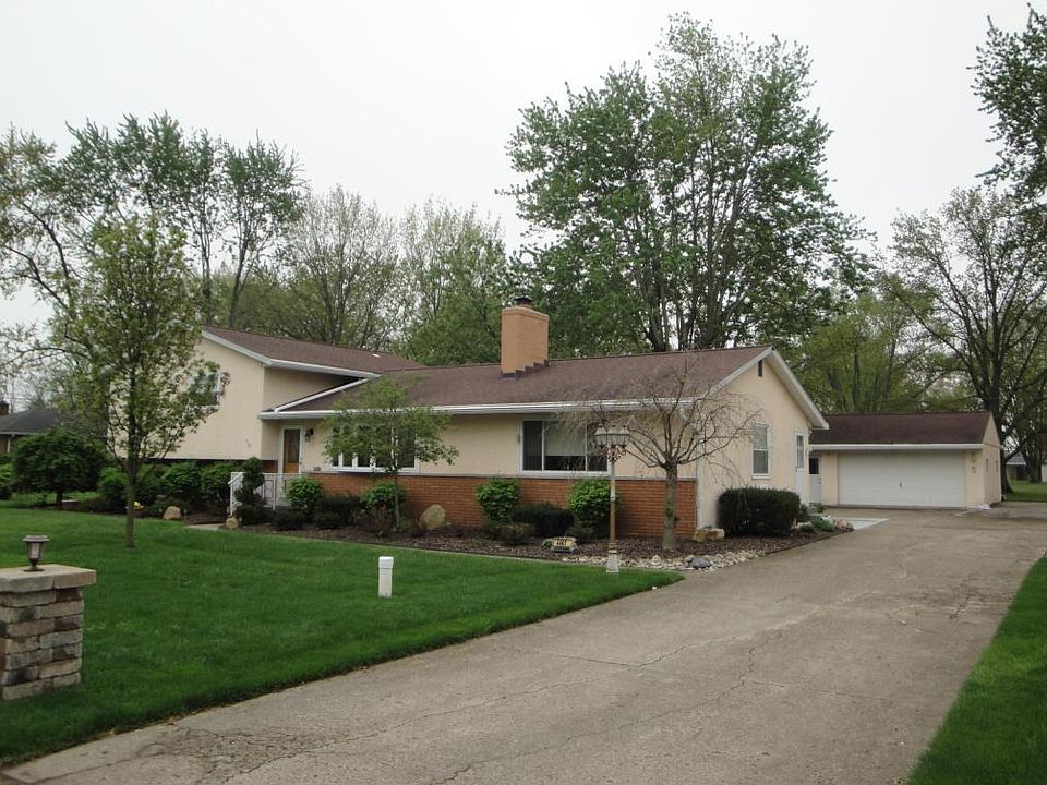 1st image of 4467 Anglebrook Dr