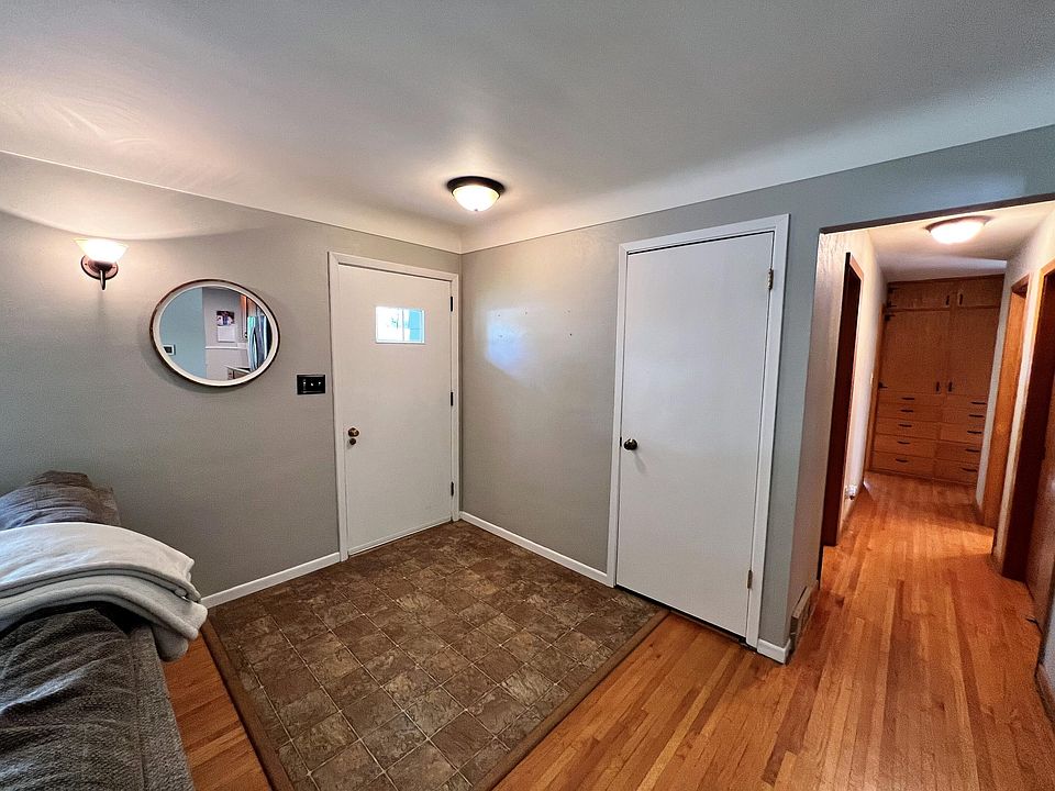 1400 Legeros Dr, Brookings, SD 57006 Zillow