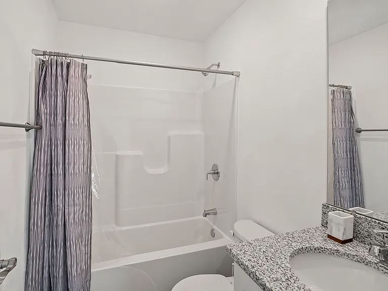 9724 Luan Dr #6 — Photo 25