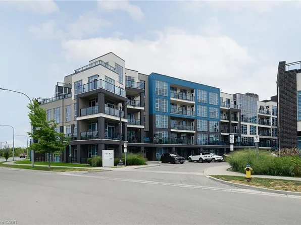 10 Concord Pl #110, Grimsby, ON L3M 0G6