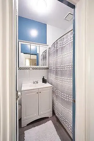 243 E 26th St #2 — Photo 7