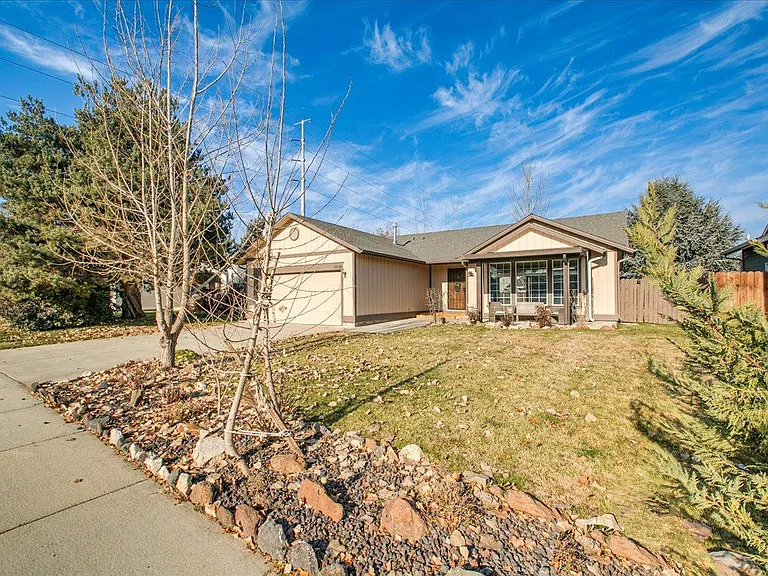 13734 W Meadowdale Dr — Photo 48