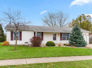 935 S Camden Dr, Columbia City, IN 46725