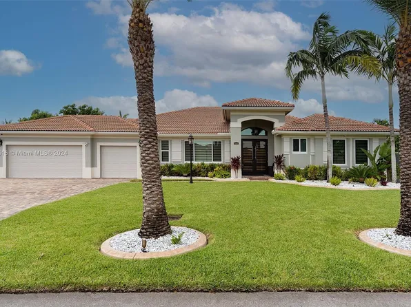 22262 SW 130th Ct, Miami, FL 33170